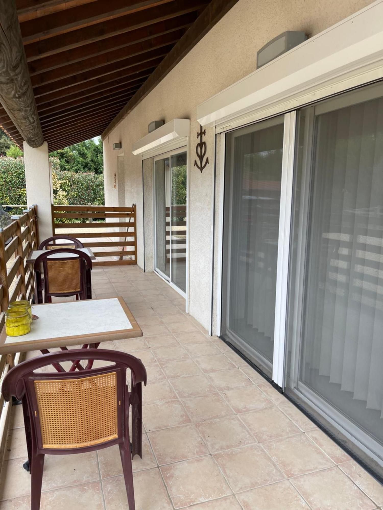 Studio 40M2 Avec Terrasse Le Mas De Lauriane Saintes-Maries-de-la-Mer Buitenkant foto